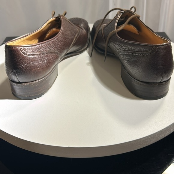 Neiman Marcus Women's Brown Leather Gravati Cap Toe Shoes (84% OFF)! - Picture 7 of 8